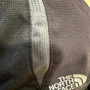 North Face Cap Unisex. Compare At $30 - Picture 1 of 4