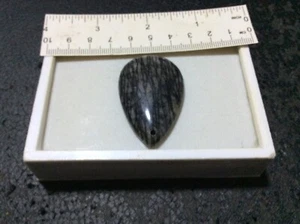 PENDENTE DI PIETRE NATURALI CABOCHON FORATO - Imagen 1 de 1