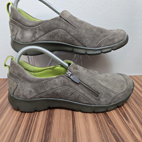 Mocassini casual Clarks Hedge Poole marroni in pelle scamosciata con zip laterale usati in ottime condizioni da donna 8 5 M
