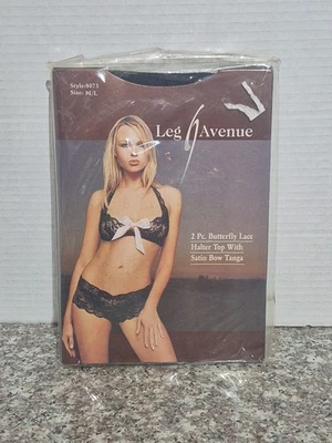 Топ с бретелью через шею Leg Avenue 8073 2 шт. бабочка кружевной с атласным бантом танга размер M/L  - Изображение 1 из 2