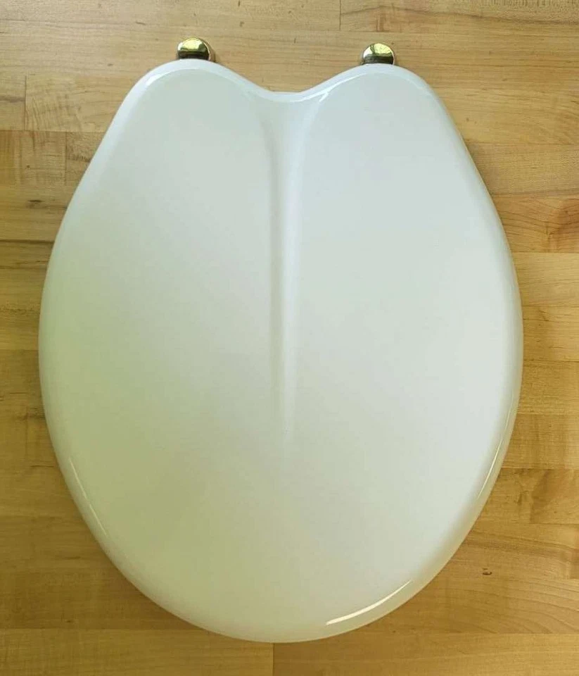Kohler Fleur Toilet Seat –white With Chrome Hinges – 5-1/2” Bolt Spread - 4617