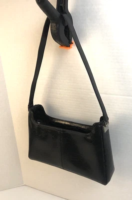 Liz Claiborne Black Patent Leather Small Purse Handbag Croc Embossed Pre-owned - Image 1 of 4