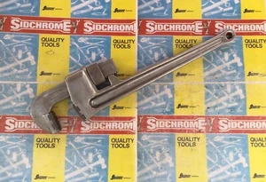 Sidchrome vintage 18" aluminium pipe wrench toolbox Wall Cabinet Holden Ford - Picture 1 of 11