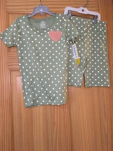 New Carter's Girls Hearts  Pajama Set Snug fit 6,7,810 Green Shorts - Picture 1 of 1
