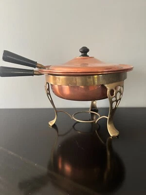 Vintage Copper/Brass Chafing Dish - 5 pc Set - 1970's - Image 1 of 4