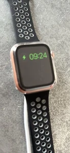 apple watch serie 6 40mm - Photo 1/4