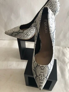 Classic Women's Fusion Snakeskin Print Stiletto-New Size 8 - Picture 1 of 5