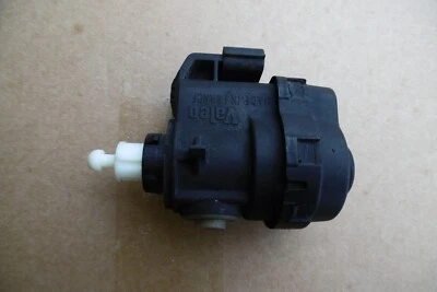 Stellmotor Renault LWR Scheinwerfer Xenon original Valeo Espace, Laguna - Bild 1 von 4