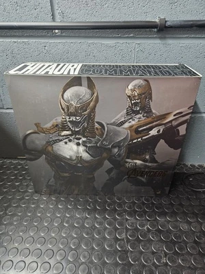 Hot Toys  MMS228 - Avengers Chitauri Commander & Footsoldier 2 pack - Image 1 of 4