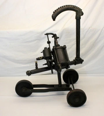 💥Antique MARCH RAINMAKER / WHITE SHOWERS INC Tractor Style SPRINKLER 1930's💥 - Image 1 of 4