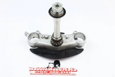 09-14 YAMAHA YZF R1 OEM TRIPLE ÁRBOL INFERIOR TRIPLE PARTE INFERIOR TRIPLE VÁSTAGO DE DIRECCIÓN D6 Foto 1 de 4