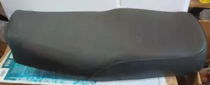 1981 Suzuki GS550T GS550 seat assembly pan foam nice original - Foto 1 di 24