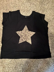 Camiseta para mujer talla grande Love Graphic negra con jBrown Star 3X grande - Imagen 1 de 4