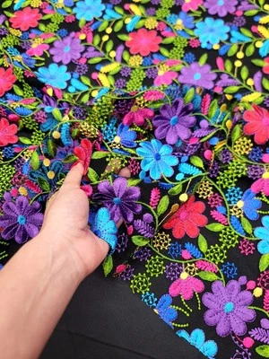 Tela por yarda encaje bordado rojo azul floral negro malla encaje para vestido Foto 1 de 4