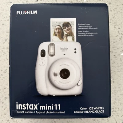 Fujifilm Instax Mini 11 White Instant Film Camera 60mm with Flash and Strap - Image 1 of 4