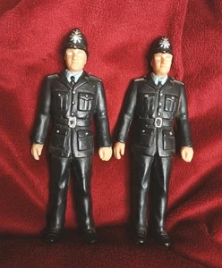 ELC 'People That Help Us' Policemen 2106 Plastic Toy Figure Pair Of Policeman 2 - Picture 1 of 8