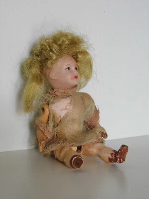 POUPEE COLLECTION ANCIEN MINIATURE UNIS FRANCE PARIS TETE PORCELAINE  19 eme - Photo 1/4