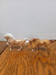 LOT 2 BREYERS STABLEMATES ONE UNICORN EXCELLENT CONDITION - Picture 1 of 5