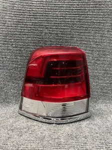 2014-2020 TOYOTA LAND CRUISER Left Side LED TAILLIGHT - Picture 1 of 7