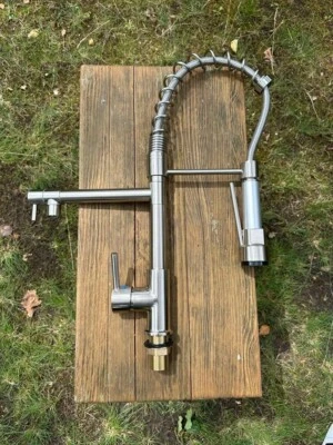 KLARWERK NEU: Edelstahl Küchenarmatur 2 Brausen / Gastro Wasserhahn Küche / Silber Profi