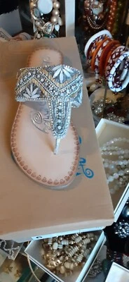 Tanga Amare Cuero Abatible NAUGHTY MONKEY Embellecido Rhienstone Correa en T 7 m Foto 1 de 4