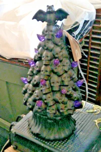 New Spooky Village Black Skull Tree With Bat purple Lights 10" Battery - Picture 1 of 2