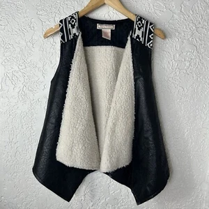 Flying Tomato Western BOHO Faux Leather Sherpa Vest Size L - Picture 1 of 14