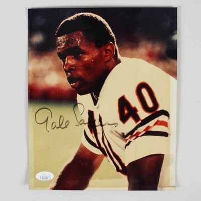 Gale Sayers Signed Photo 8x10 Bears - COA JSA - Image 1 of 3