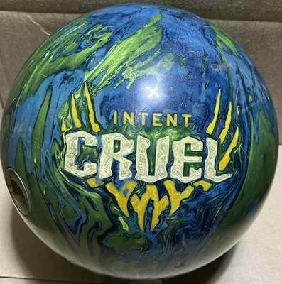 Bola de boliche Motiv Cruel Intent 15 lb furadeira única usada - Imagem 1 de 4