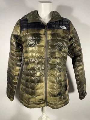 THE NORTH FACE Women's Thermoball Eco Hoodie Insulated Jacket, Green Camo, M NWT - Image 1 of 4