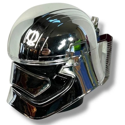 Nueva taza abatible de recuerdo Captain Phasma Stormtrooper de los parques de Disney Star Wars Foto 1 de 4