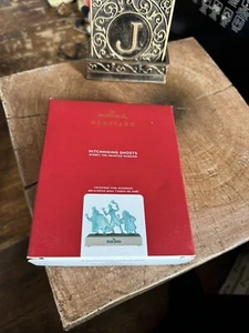 Hallmark 2020 Tritchhiking Ghosts The Haunted Mansion Disney Ornament - Bild 1 von 6