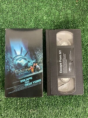 Escape From New York (1998, VHS Tapes) - Imagem 1 de 3