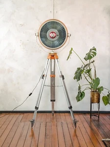 Vintage ALM Hospital Scialitique Spotlight Lamp on Aluminum Surveyors Tripod - Picture 1 of 22