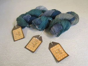 Araucania Coliumo Multi Hilo 3 madejas 95 yardas cada una verde/gris/verde azulado - Imagen 1 de 8