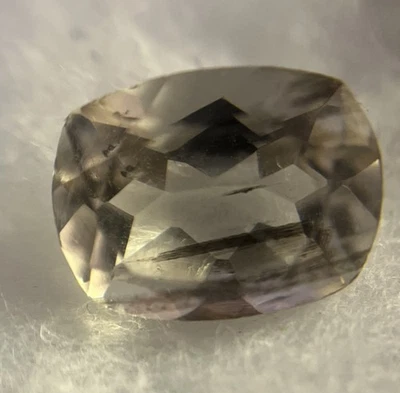 Scapolite Faceted Cushion-Cut 10x8x4mm 2.65tcw Rutile Yellow - Image 1 of 4
