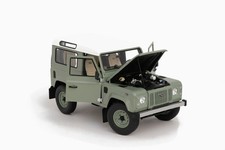 ALMOST REAL 2015 LAND ROVER DEFENDER 90 HERITAGE 1/18 Scale New Release