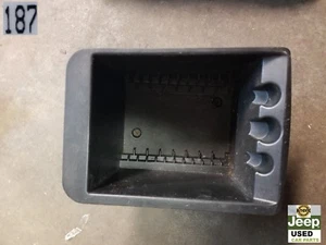 JEEP GRAND CHEROKEE CENTER CONSOLE STORAGE COMPARTMENT OEM 2003-2004 - Picture 1 of 2