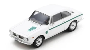 Modellino auto scala 1:43 Schuco ALFA ROMEO GTA 1965 WHITE modellismo static... - Foto 1 di 1
