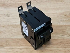 USED Eaton Cutler Hammer BAB2030 2 Pole 30 Amp 240 Volt Bolt-On EOK - Picture 1 of 6