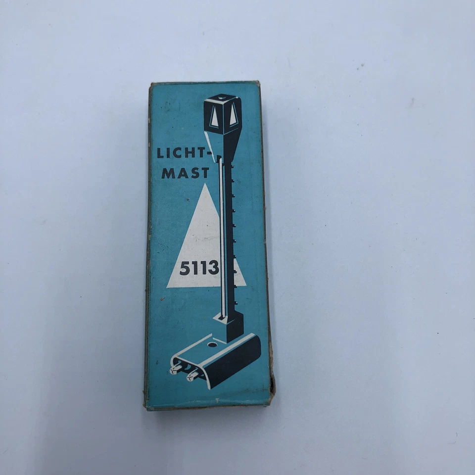 Marklin HO 5113 Scale M Track Light Standard W/Box - Image 1 of 4