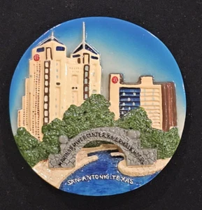 San Antonio Texas Marriot Hotel Magnet with Gift Box - Picture 1 of 3