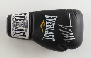 🥊 Mike Tyson Signed Everlast Boxing Glove – Tyson Hologram & PSA Hologram🥊 - Picture 1 of 2