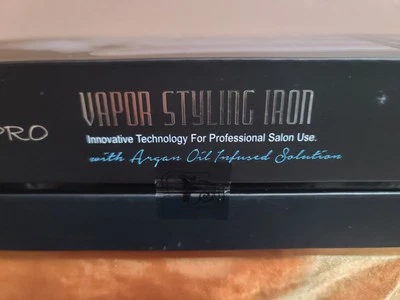 Royale Vapor Styling Iron With Argan Oil - Image 1 of 4