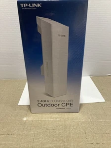 TP-LINK CPE210 Long-Range Outdoor Wireless Access Point *WORKS* - Picture 1 of 14