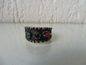 Anello In Argento Sterlingo Con 3 Pietre: Turchese, Corallo, Onice, Messico - Foto 1 di 4