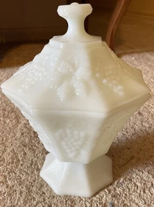 Milk Glass Candy Dish Vintage With Grapes and leaves Compote W/ lid - Picture 1 of 8