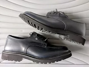 Tricker's Rex Grembiule Derby Scarpe Nero UK 8.5 Vibram Made In England Northampton - Foto 1 di 11