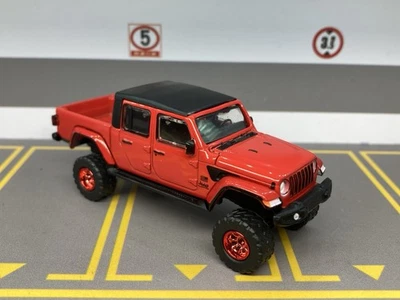 2023 Jeep Gladiator Lifted 4x4 Truck 1/64 Diecast Custom Off Road Greenlight - Image 1 of 4