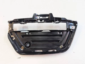 Supporto griglia sinistra paraurti anteriore originale Mercedes C63 AMG W204 A2048850824 - Foto 1 di 3